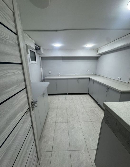 Аренда Офис на улица Мукимий Первая линия 70кв