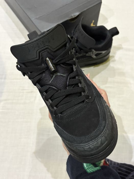 Adidasi Jordan negri marime 38