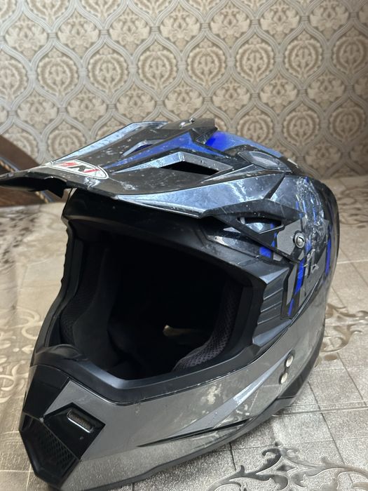 Продам Мотошлем