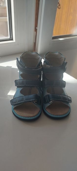 Продам сандали ортопедические