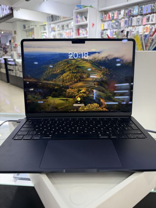 MacBook Air 13 M2 8/256/93%