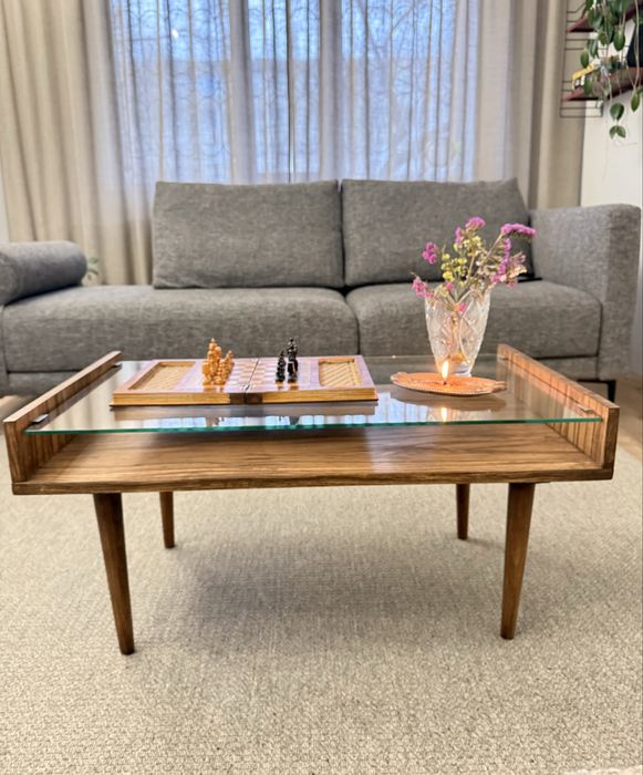 Продам журнальный столик Польша 1960-е