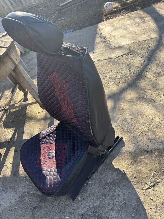 Продам кресла от лада веста