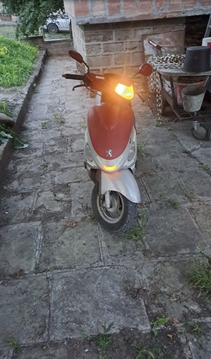 Peugeot V-CLIC 49M³