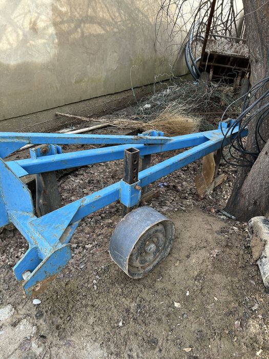 Плуг 3 корпус Сока……