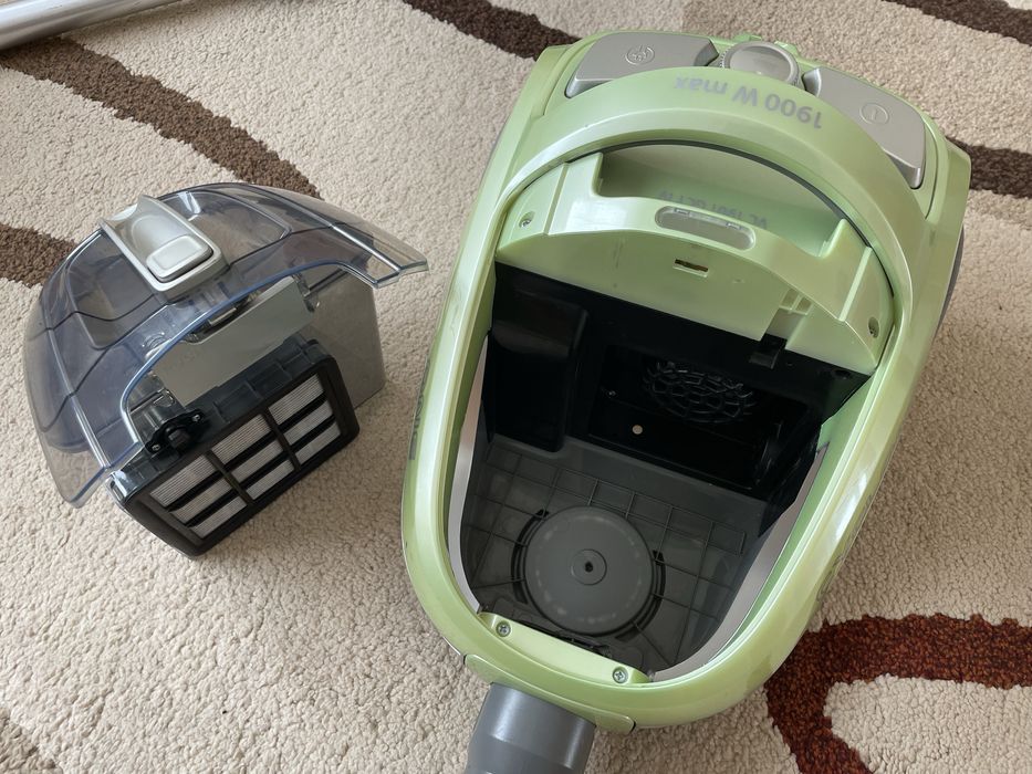 Прахосмукачка GORENJE 1900W