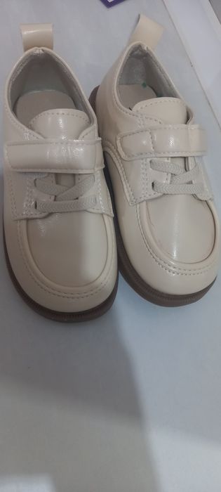 Продам детский обувь