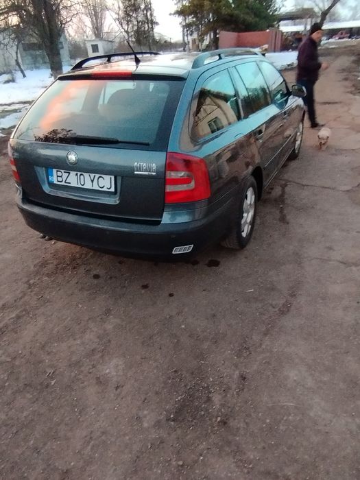 Vând  Skoda Octavia 2 an 2005
