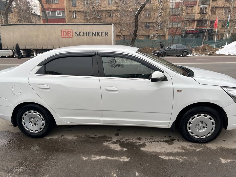 Cobalt 2015 avtamat SROCHNI SOTILADI