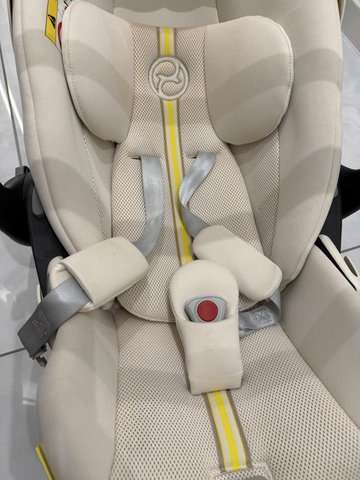 Столче за кола Cybex