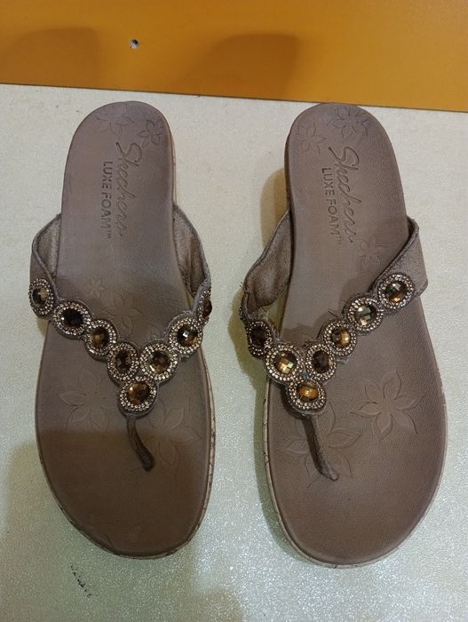 Skechers Luxe Beverlee чехли N 39 - 25 лв