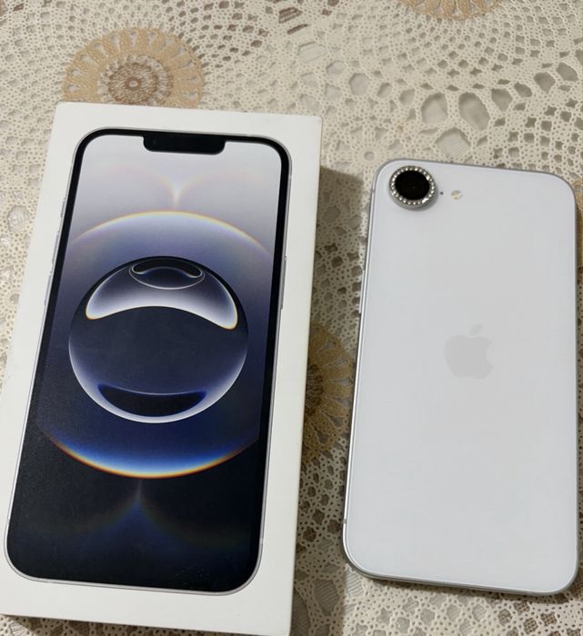 Iphone 16 e с гаранция