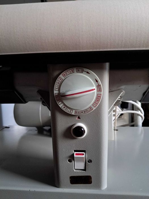 Гладачна машина/каландър/ PFAFF