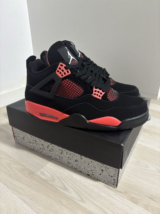 Jordan 4 red thunder