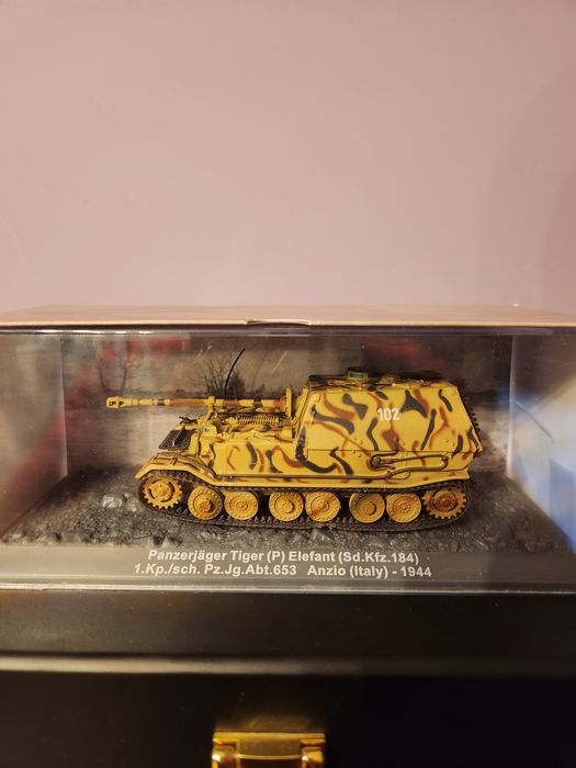 Deagostini Панцери първи брой Tiger