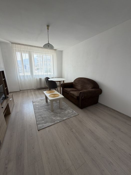 Canapea extensibila in stare foarte buna