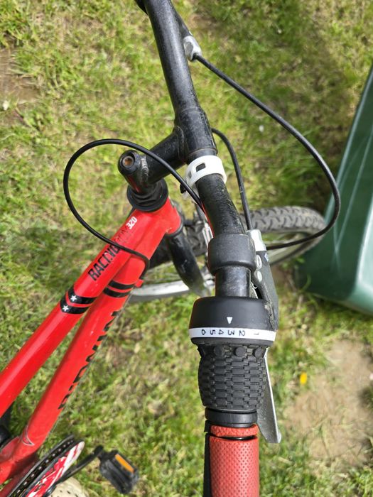 Vând Bicicleta B-Twin, decathlon , roti de  20 inch , 6-10 ani MTB