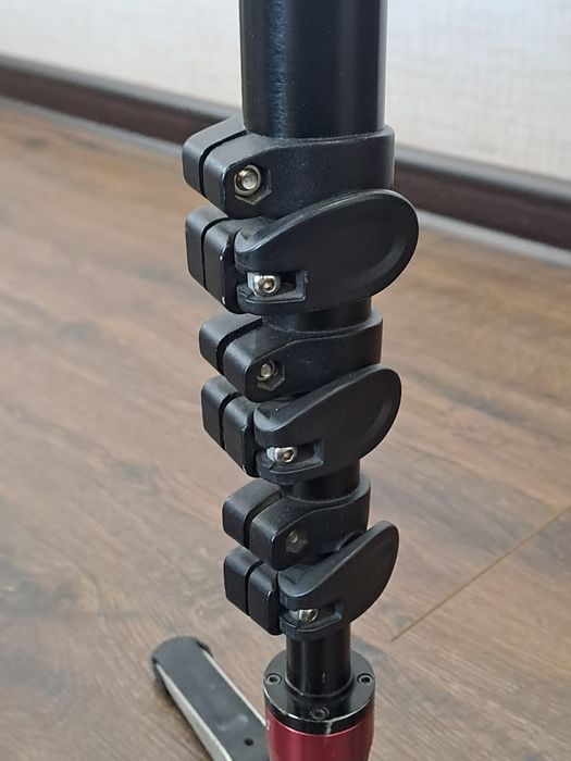 Продам монопод Milliboo