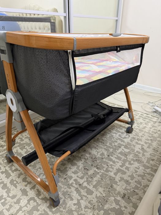 Продам кроватку в отличном состоянии!