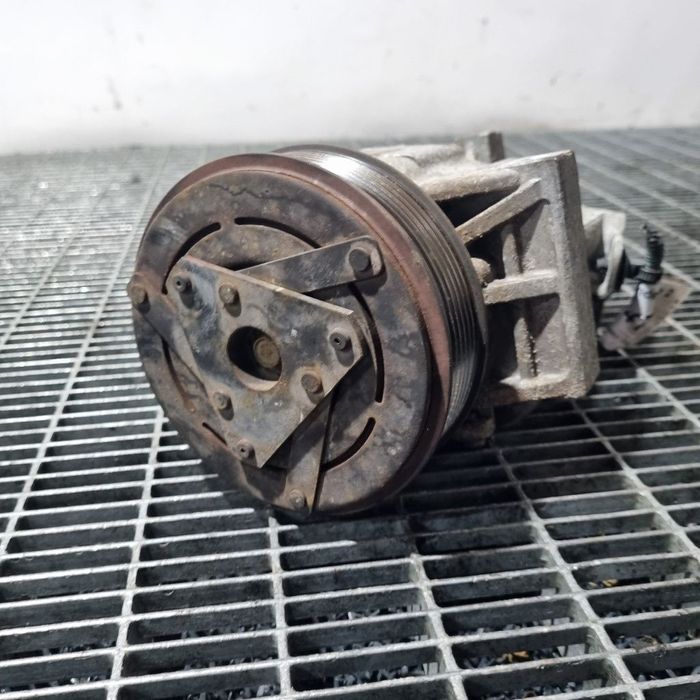 Compresor clima Dacia Sandero 2 0.9 B 2012 - 2016 90CP H4B 408 (1472) Benzina Z0015421C