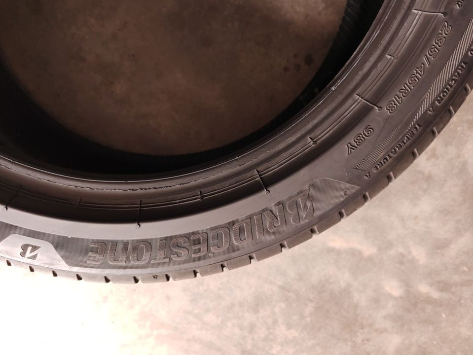 235 45 R18 vara Anvelope Cauciucuri Bridgestone 6mm DOT 2023
