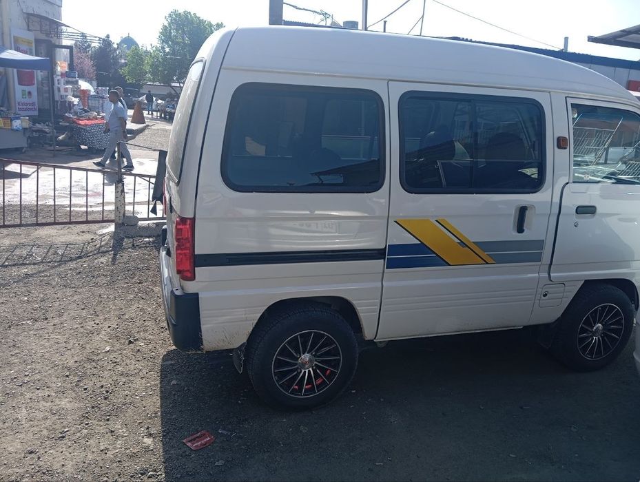 Chevrolet damas 2024