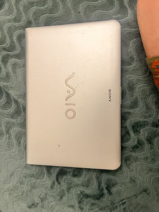 Ноутбук в отличном состояние SONY