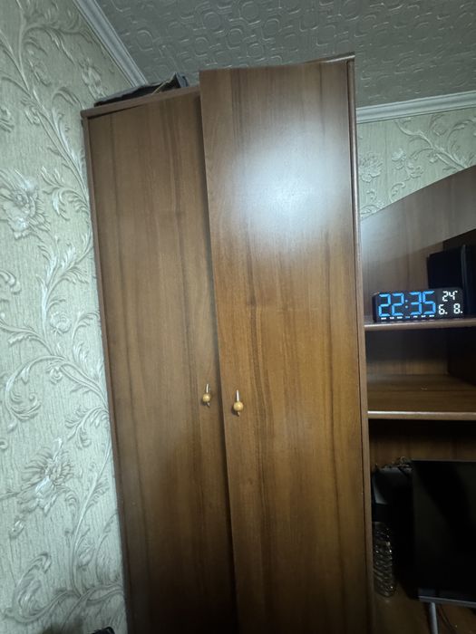 Стена, стенка в гостиную