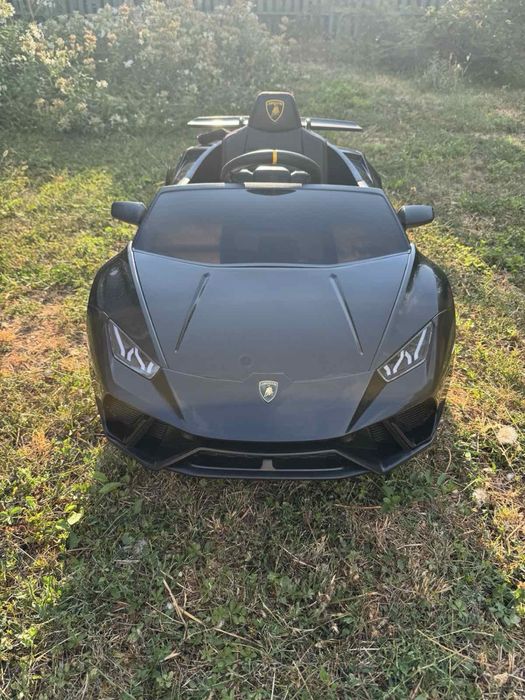 Детска акумулаторна кола Chipolino Lamborghini Huracan