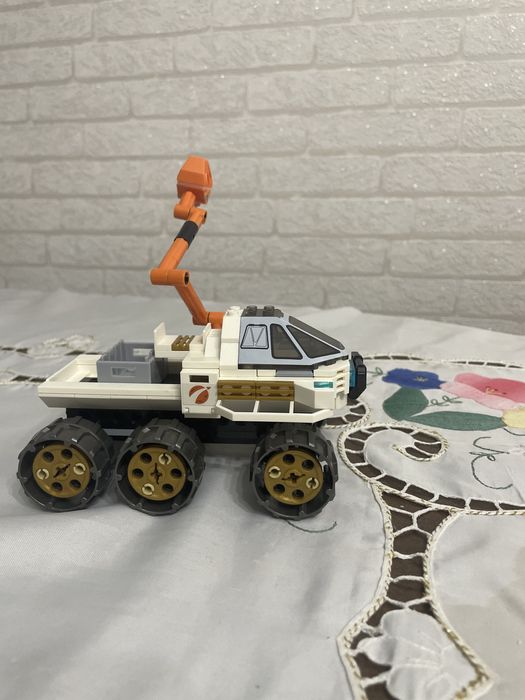 Лего,машинка,собранная