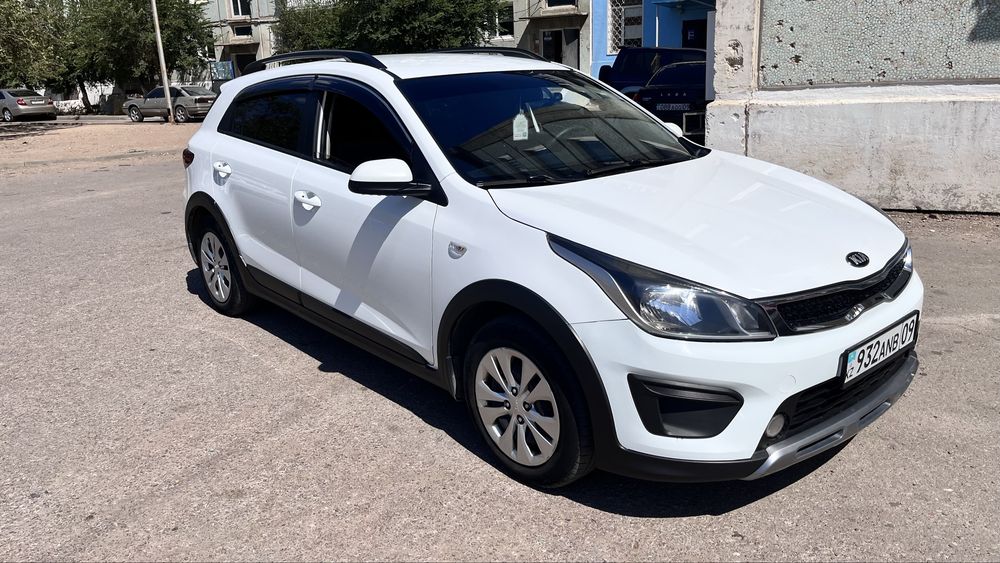 Kia rio x line 2018года