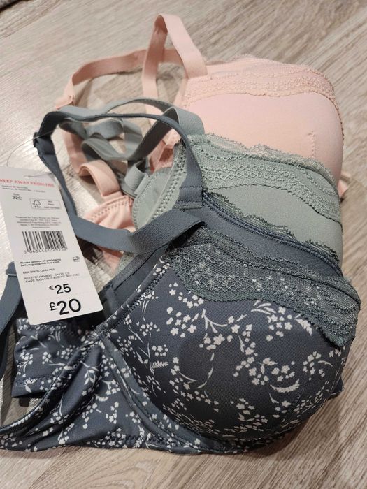 Сутиени 3бр. 70C