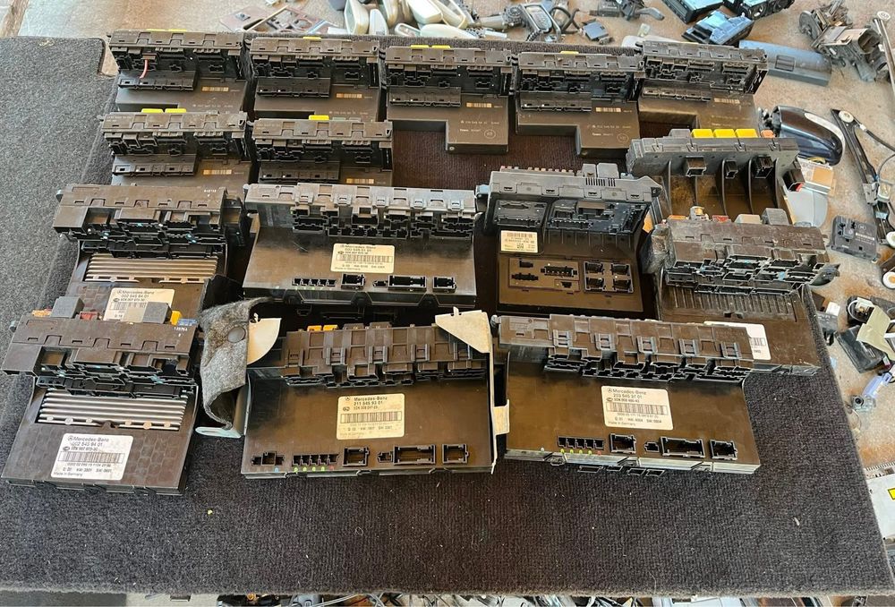 W211 W210 W203 Мерцедес части