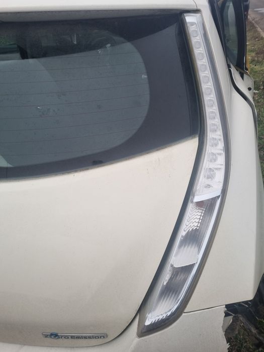 stop dreapta spate de Nissan Leaf Electric