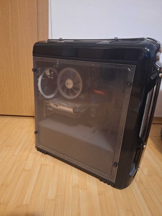 Unitate/PC de gaming ( fara monitor inclus )