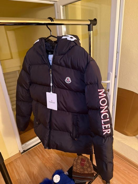 Geaca moncler barbati