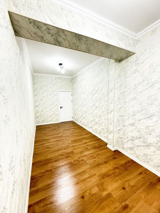 Своя!!! Яшнабад улица Иззат Новостройке продаю квартиру 2/5/8  52м2