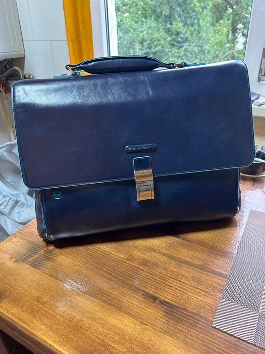 geanta laptop PIQUADRO piele naturala