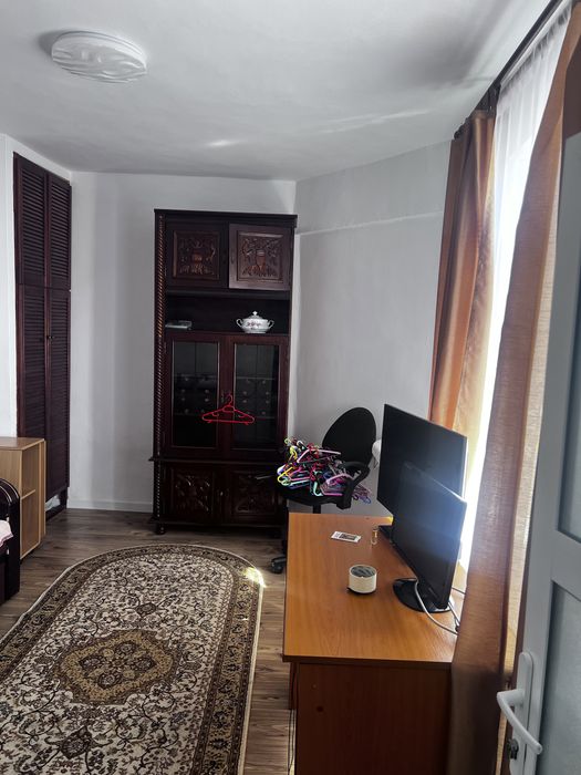 Casa 2 camere apartament de inchiriat