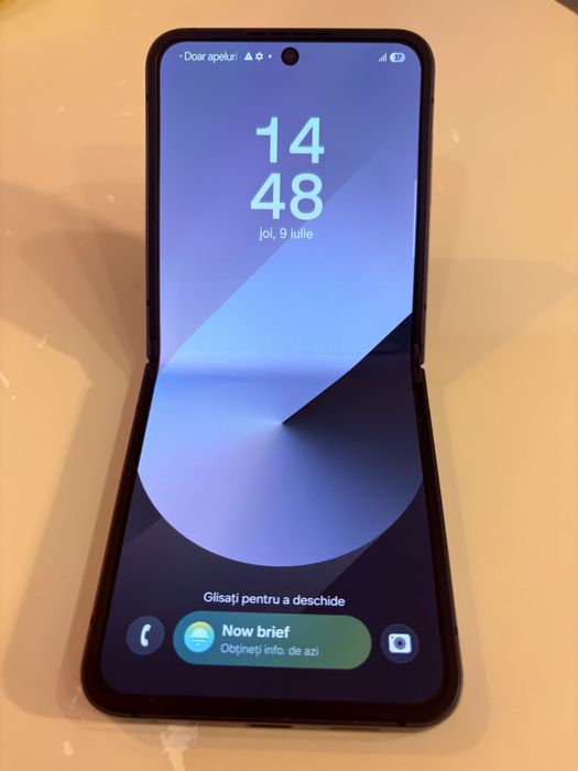 Vand Samsung  Z flip 6