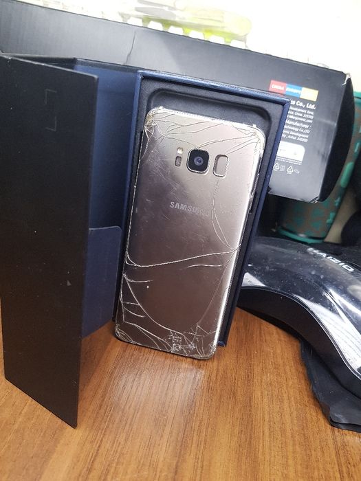 Samsung S8 пойдёт на донора платы
