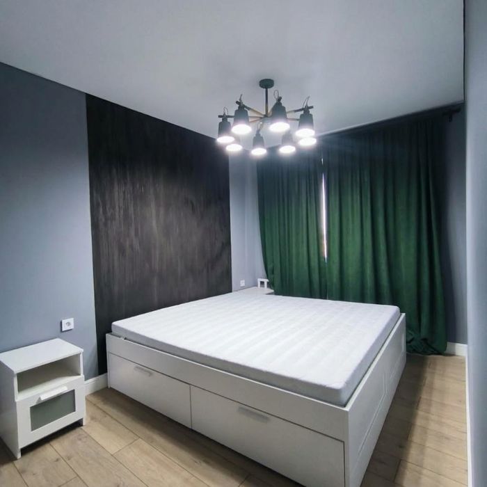 Срочно продам 3х ком квартиру в центре