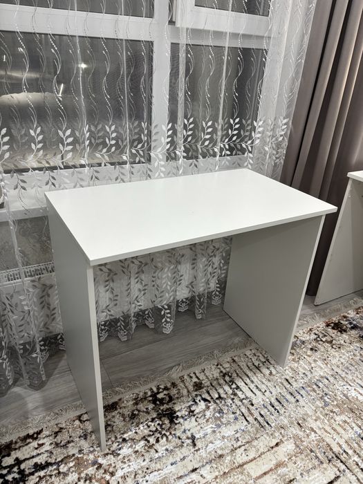 Ученический  стол