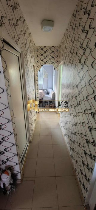 Продажба 3-стаен гр. Шумен - Добруджански 76m² - снимка 9