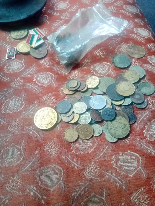 Стари български монети