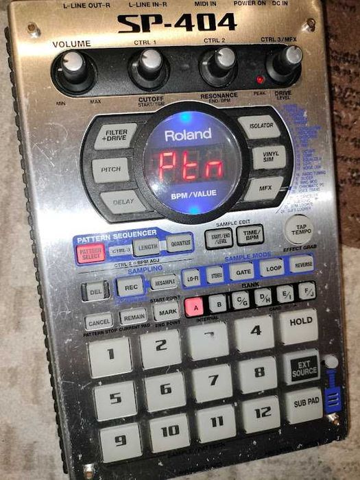 Roland SP 404,muzica,sampler DJ,