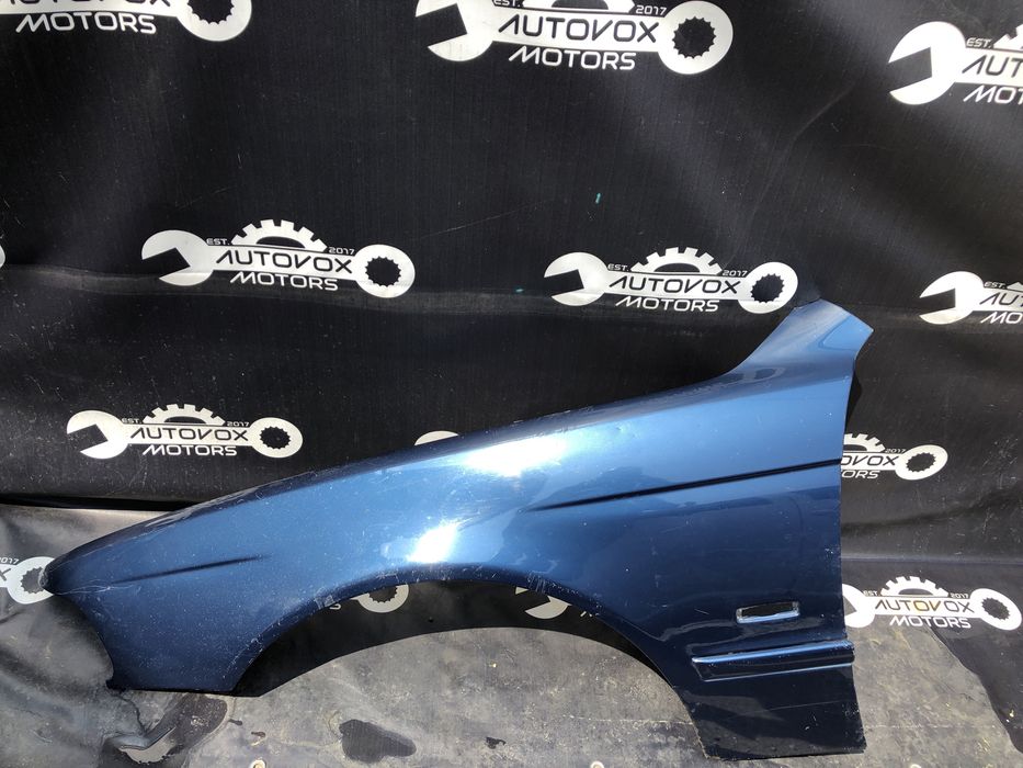 Aripa stanga fata Bmw E39