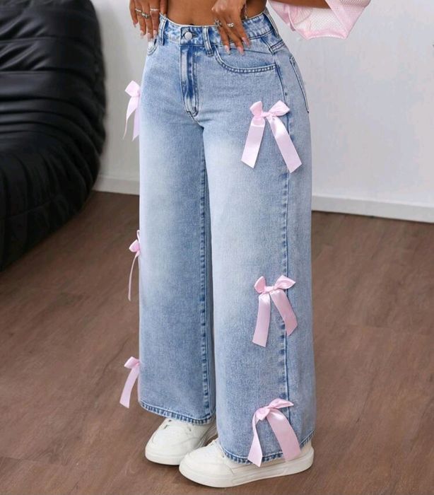 Дънки с панделки