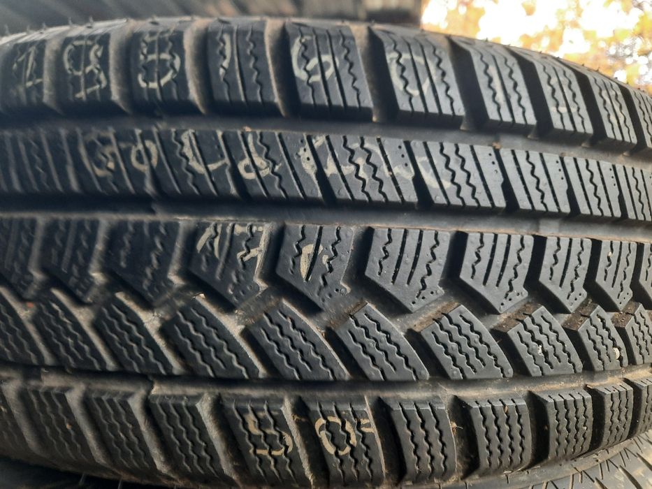 Единични Зимни Гуми:215/65/16;215/55/16;225/55/16;195/55/16 и 195/60/1