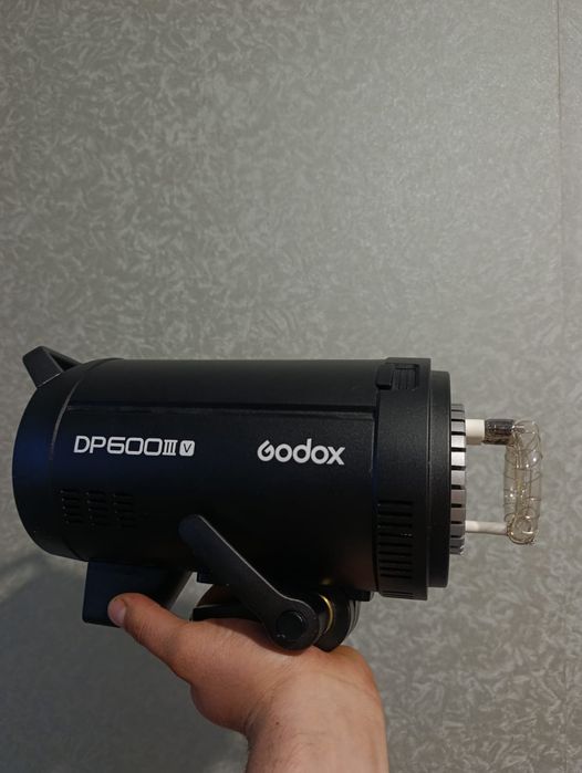 Продам фотоаппарат профессиональный